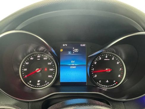 Certified 2022 Mercedes-Benz GLC 300 image 2