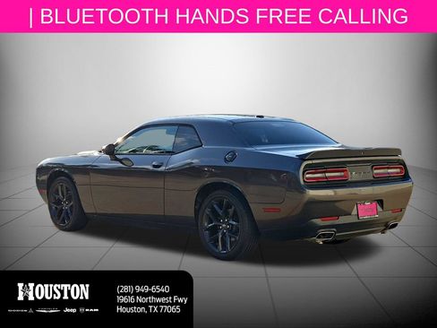 Used 2020 Dodge Challenger SXT w/ Blacktop Package RWD image 6
