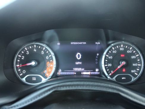 Used 2015 Jeep Renegade Trailhawk w/ Premium Leather Group AWD/4WD image 26
