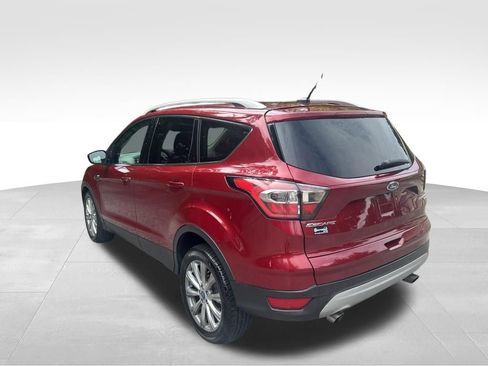 Used 2017 Ford Escape Titanium FWD image 3