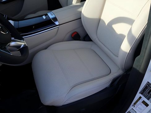 Certified 2026 Mercedes-Benz GLC 300 4MATIC image 30