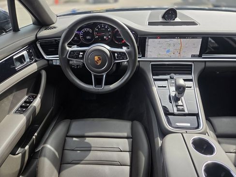 Used 2020 Porsche Panamera 4 image 20