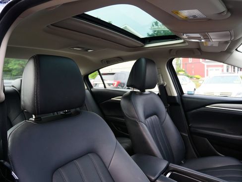 Used 2020 MAZDA MAZDA6 Touring FWD image 18
