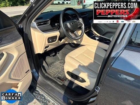Used 2022 Jeep Grand Cherokee L Limited RWD image 11