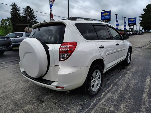 Used 2012 Toyota RAV4 4WD w/ Value Pkg image 4