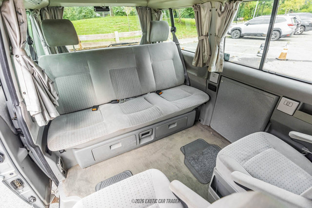 Used 2002 Volkswagen Eurovan MV FWD image 37