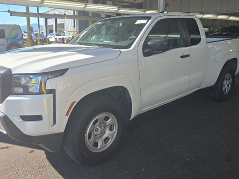 Used 2022 Nissan Frontier S image 1