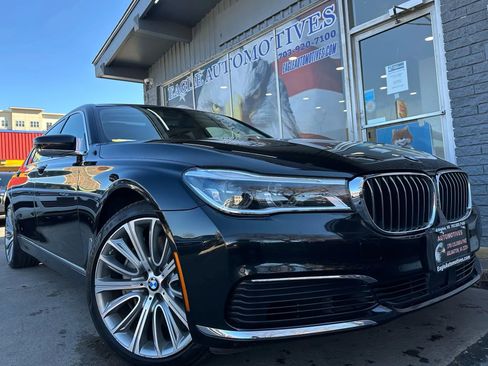 Used 2019 BMW 750i xDrive w/ Executive Package image 1