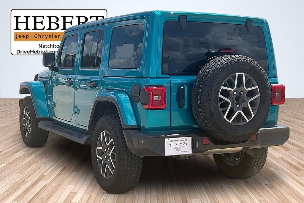 Used 2024 Jeep Wrangler Unlimited Sahara w/ Safety Group AWD/4WD image 11