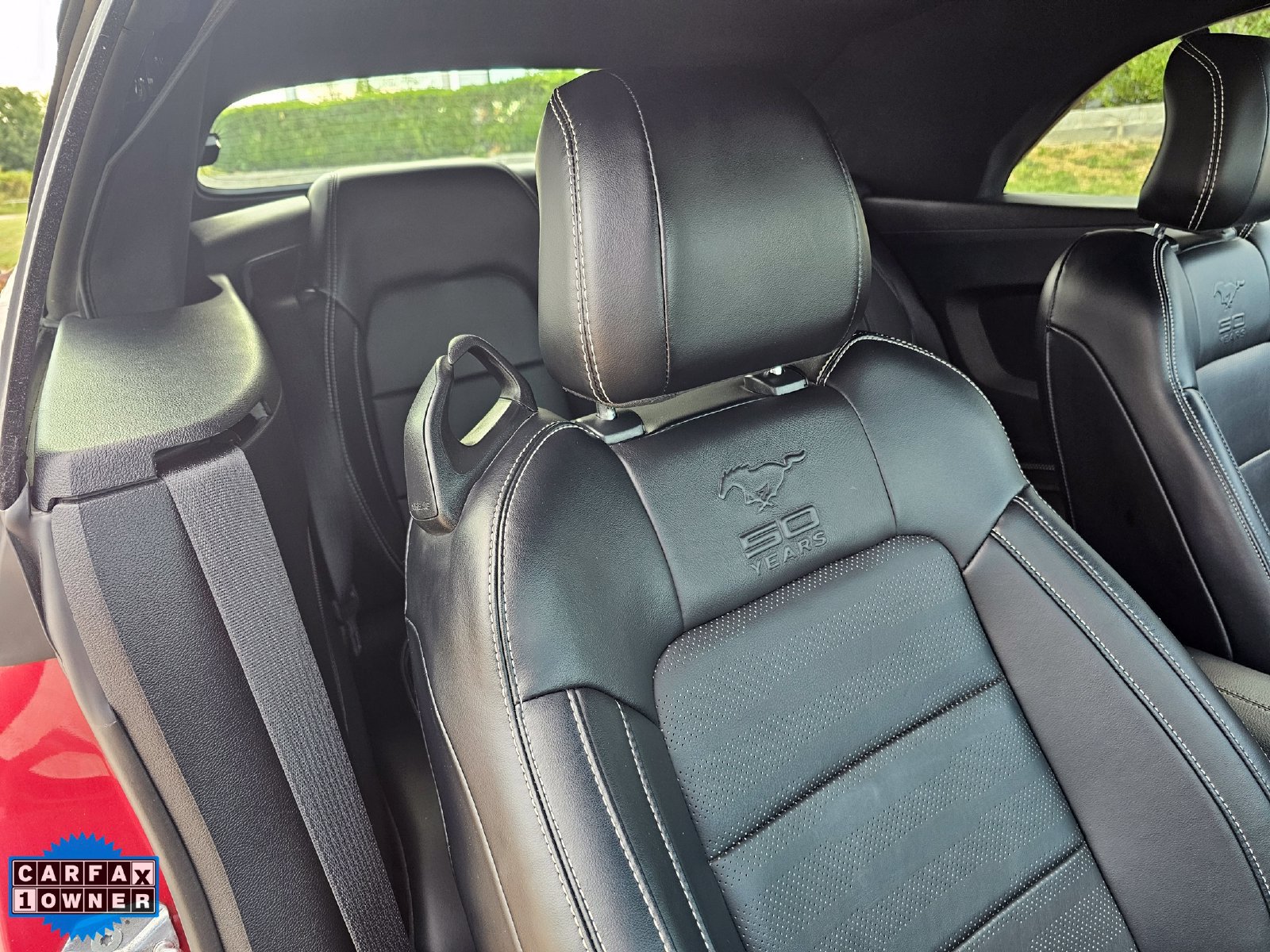 Used 2015 Ford Mustang GT Premium w/ Equipment Group 401A RWD image 32