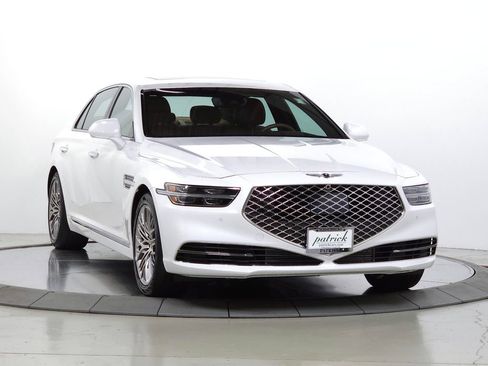 Used 2022 Genesis G90 3.3T Premium AWD/4WD image 1