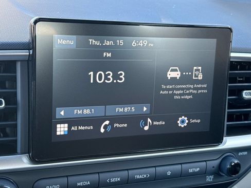 Used 2026 Hyundai Venue SEL FWD image 21