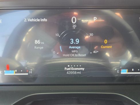 Used 2023 Jeep Grand Cherokee Limited RWD image 19