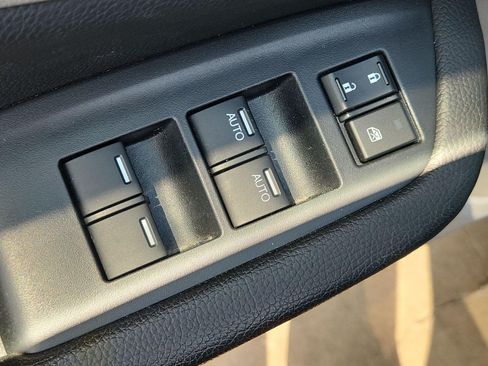 Used 2022 Honda Pilot Touring image 24