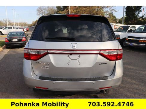 Used 2012 Honda Odyssey Touring image 7