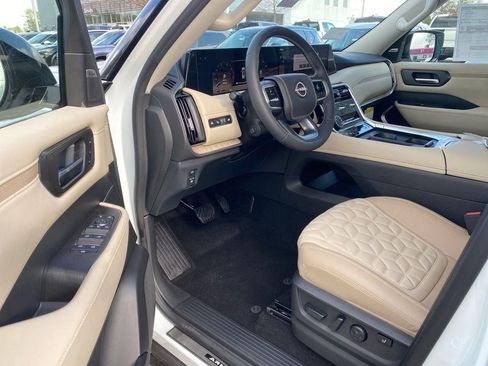 New 2025 Nissan Armada Platinum Reserve w/ Convenience Package image 7