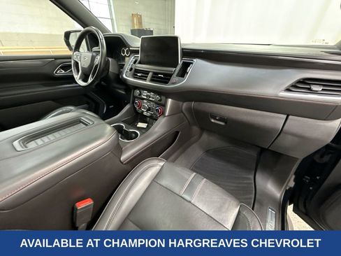 Used 2021 Chevrolet Suburban RST w/ Luxury Package image 38