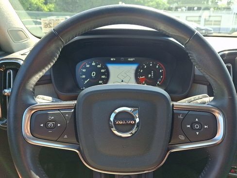 Used 2021 Volvo XC40 T5 Inscription w/ Climate Package AWD/4WD image 20