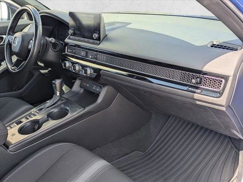 Used 2023 Honda Civic Sport image 20
