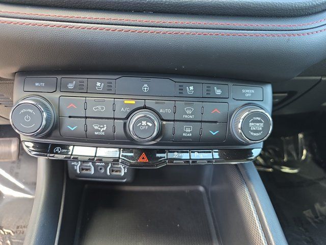 Used 2023 Dodge Durango GT AWD/4WD image 22