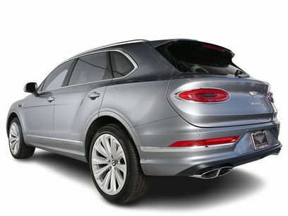 Used 2025 Bentley Bentayga