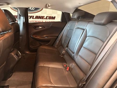 Used 2024 Chevrolet Malibu LT FWD image 19