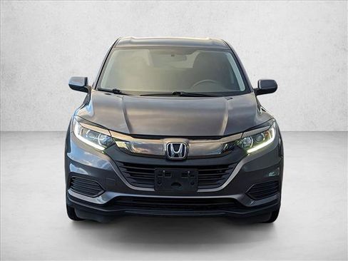 Certified 2022 Honda HR-V LX image 2