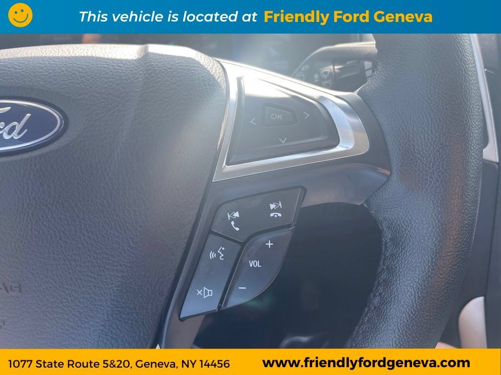 Used 2023 Ford Edge SEL w/ Sport Appearance Package AWD/4WD image 18