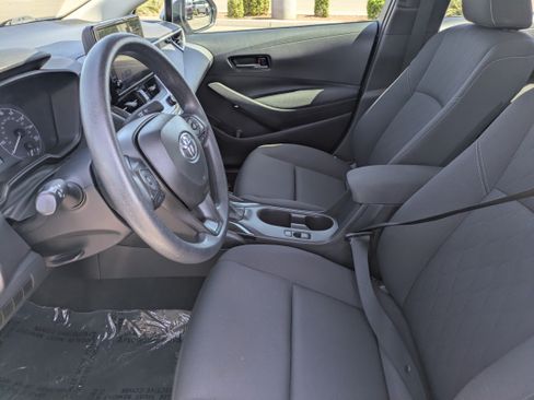 Used 2024 Toyota Corolla LE FWD image 24