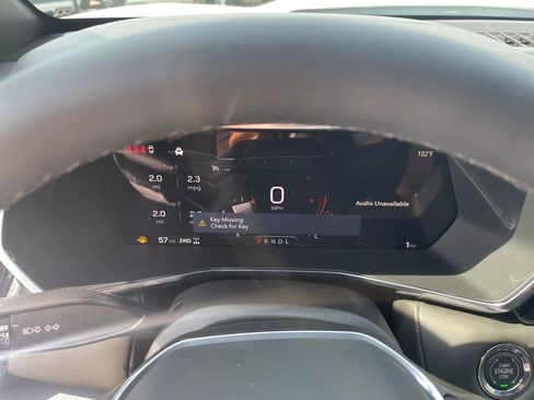 New 2026 GMC Canyon Elevation w/ Convenience Package image 13