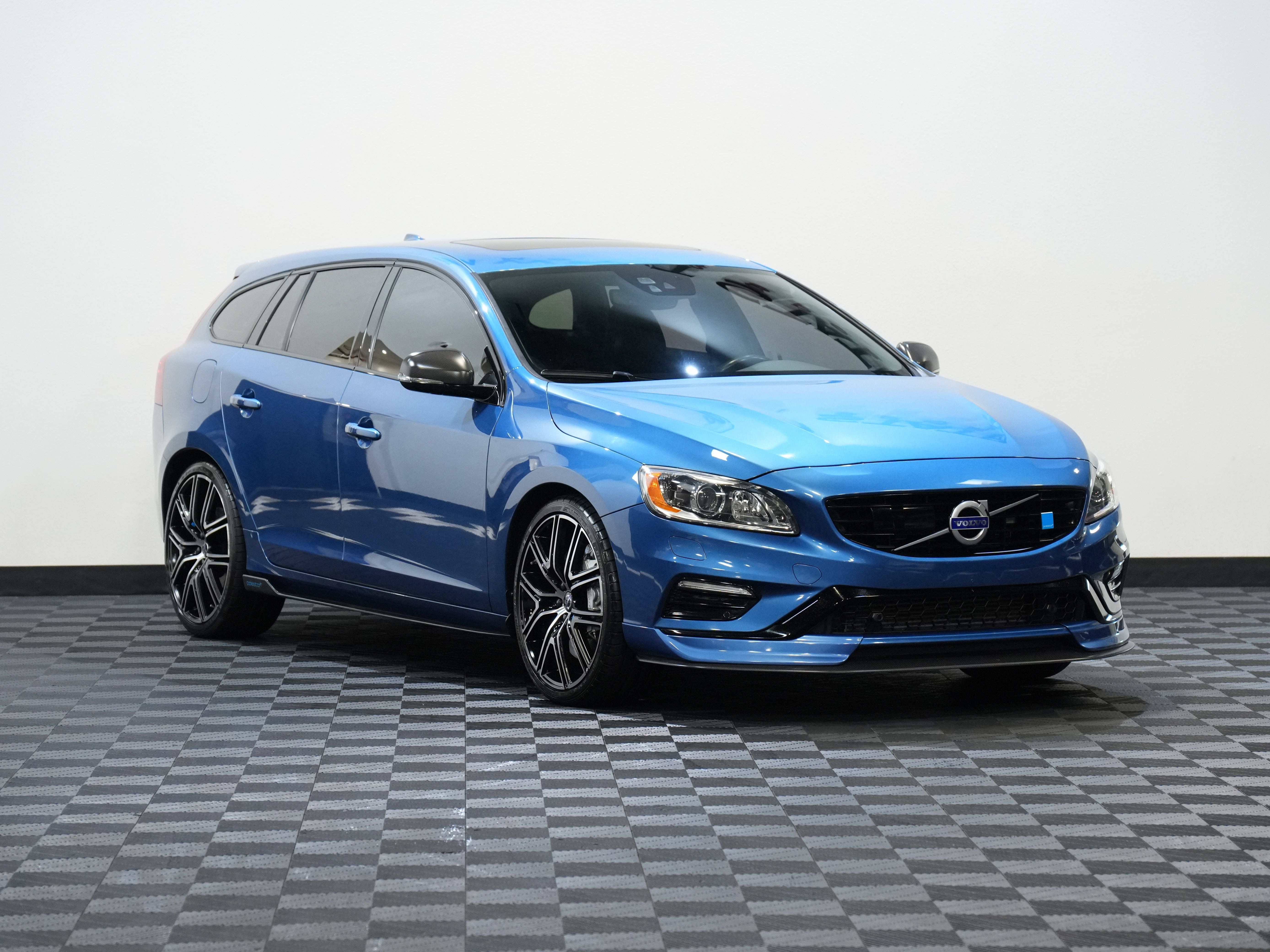 Used 2018 Volvo V60 T6 Polestar AWD/4WD image 5