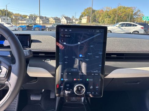 Used 2023 Ford Mustang Mach-E Premium image 21