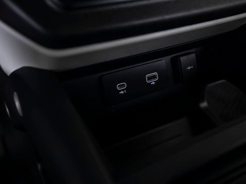 Used 2024 Land Rover Defender 130 S AWD/4WD image 38