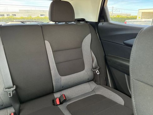 Used 2025 Chevrolet TrailBlazer LT image 36