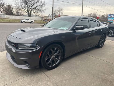 Used 2019 Dodge Charger GT image 5