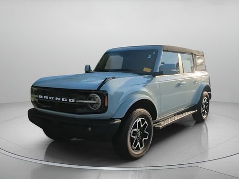 Certified 2024 Ford Bronco Outer Banks AWD/4WD image 8