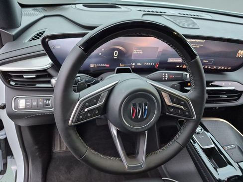 New 2026 Buick Enclave Avenir w/ Super Cruise Package FWD image 11