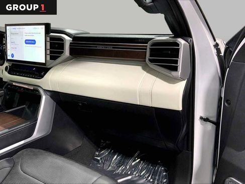 Certified 2025 Toyota Tundra Capstone AWD/4WD image 19