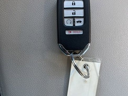 Used 2020 Honda Accord EX-L image 39