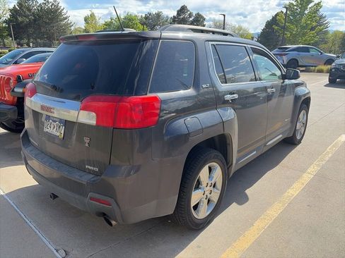 Used 2015 GMC Terrain SLT w/ Chrome Edition AWD/4WD image 3