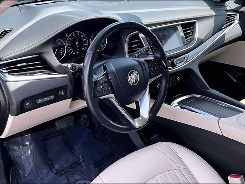 Used 2022 Buick Enclave Avenir w/ Avenir Technology Package AWD/4WD image 14