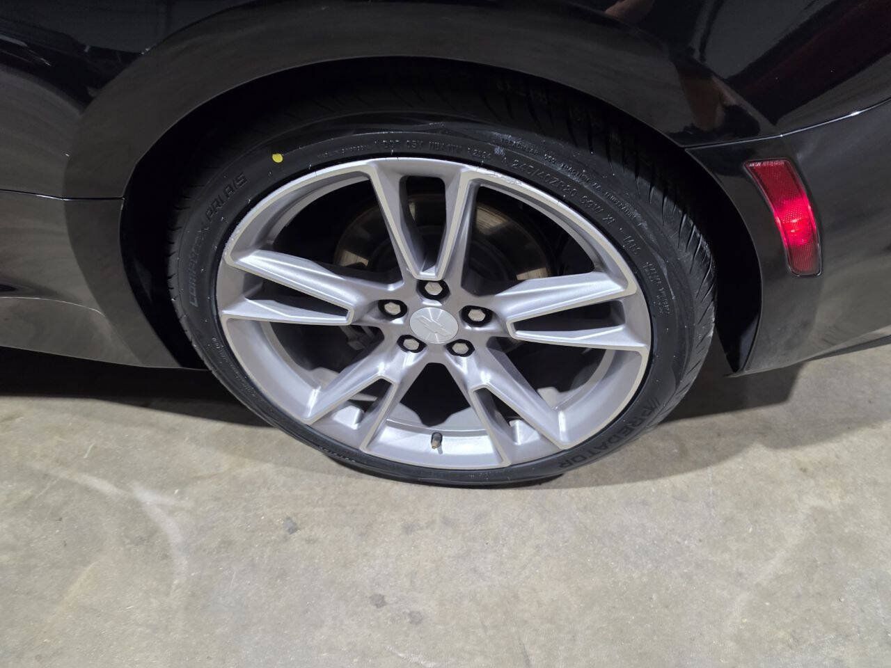 Used 2021 Chevrolet Camaro LT w/ RS Package RWD image 21