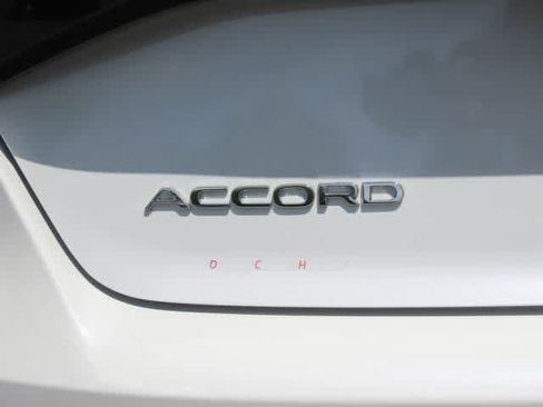 Used 2023 Honda Accord EX image 7