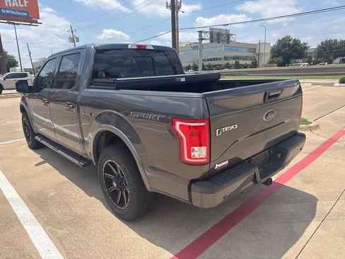 Used 2017 Ford F150 XLT w/ Equipment Group 302A Luxury RWD image 13
