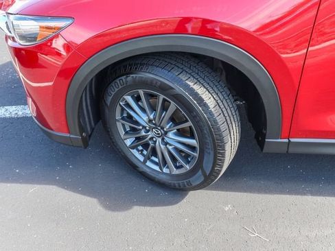 Used 2021 MAZDA CX-5 Touring FWD image 29