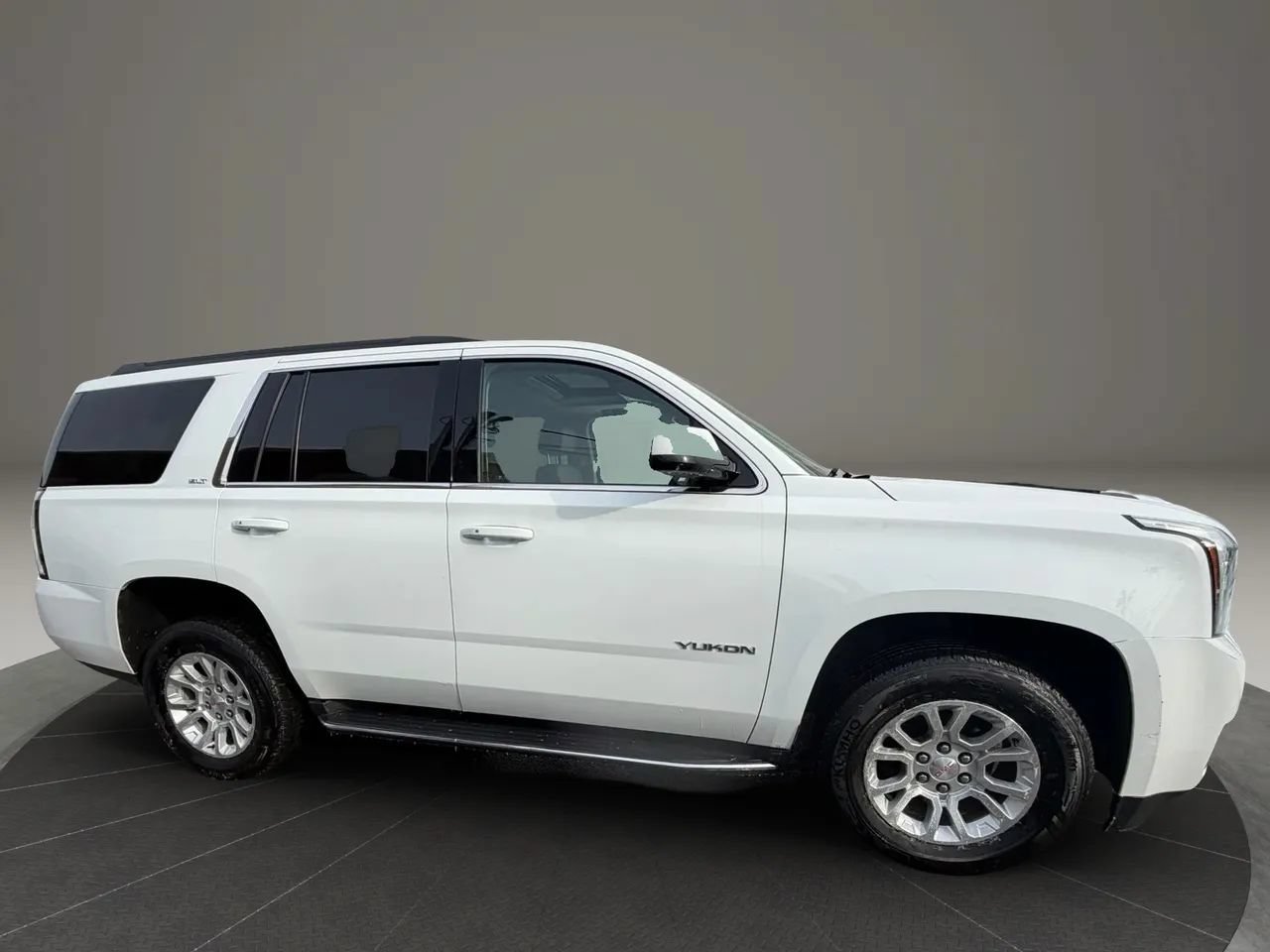 Used 2020 GMC Yukon SLT AWD/4WD image 3