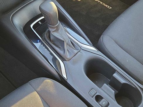 Used 2024 Toyota Corolla LE image 26