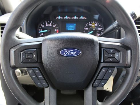 Used 2018 Ford F350 XL AWD/4WD image 11