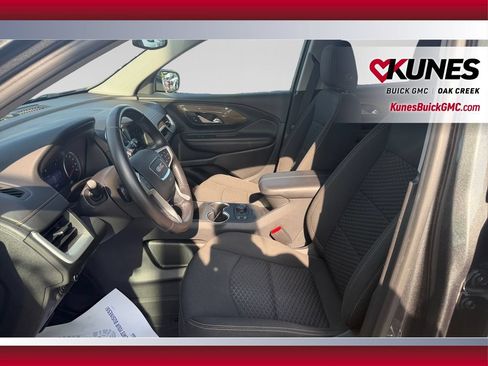 Used 2021 GMC Terrain SLE w/ Driver Convenience Package AWD/4WD image 22