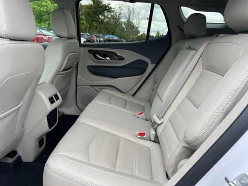 Used 2024 GMC Terrain Denali w/ Denali Premium Package AWD/4WD image 21